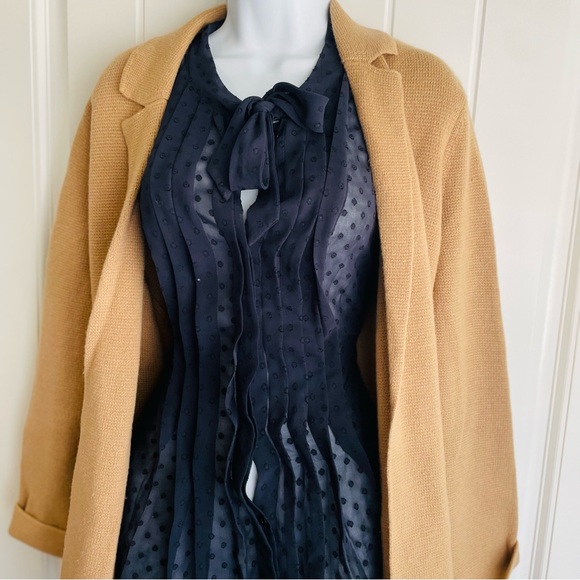 Loft Swiss Dot Bow Tie Button Down Pleated Navy Blue Blouse Sz Small in EUC - Picture 3 of 5